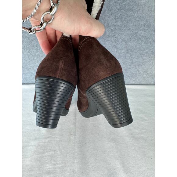Clark’s Bendables Women’s sz 9 Brown Suede Faux Shearling Cuff 2 Way Bootie - Picture 11 of 11